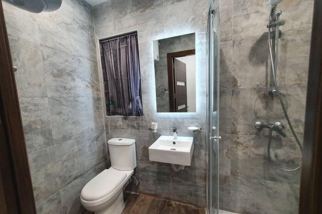 Seaview 2 Double Bedroom Modern Apartment เซนต์พอลส์เบย์ ภายนอก รูปภาพ